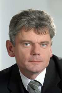 Prof. Dr. Andreas Fröba