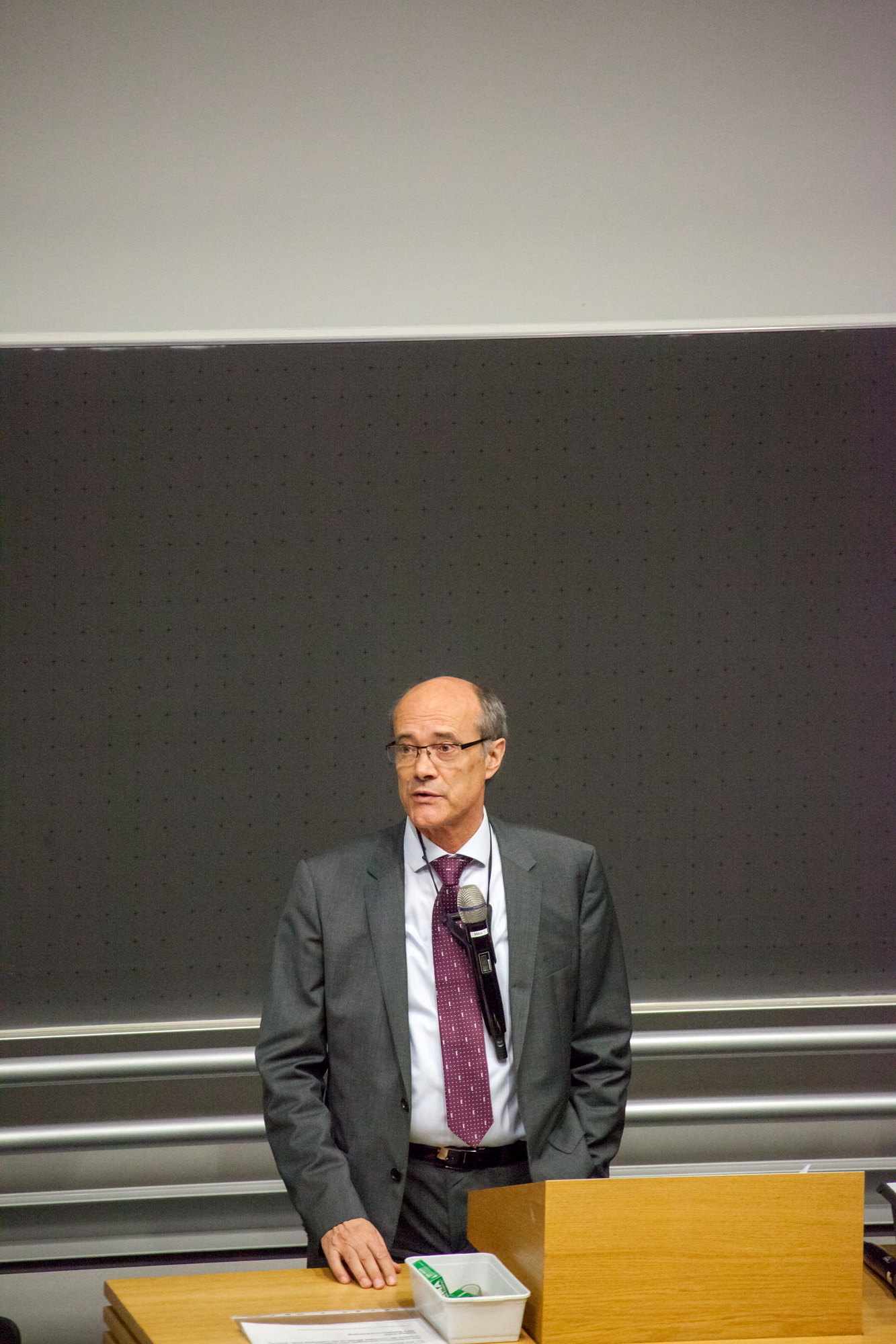 Representing FAU during the opening session: Prof. Dr. Günter Leugering (Vice President Research)