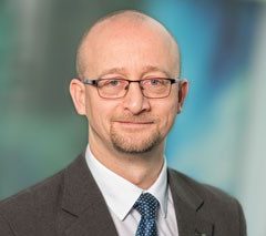 Dr. Christian Münzenmayer