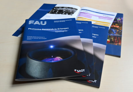Towards entry "Brochure “Photonics Research in Erlangen” now available"