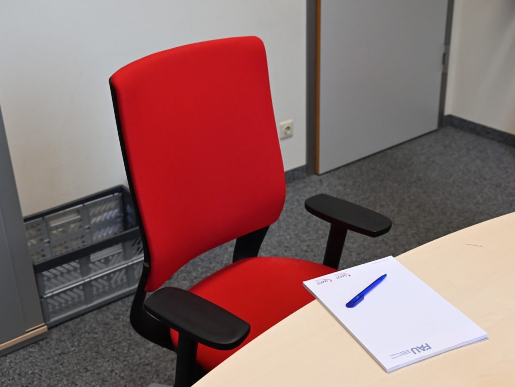 Open positions – SAOT Link Collection