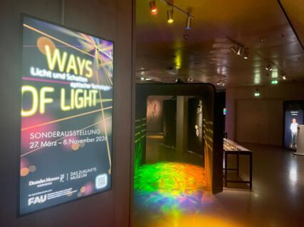 Towards entry "Ways of Light: Light and Shadows – Optical Technologies Exhibition Open! Das Zukunftsmuseum"